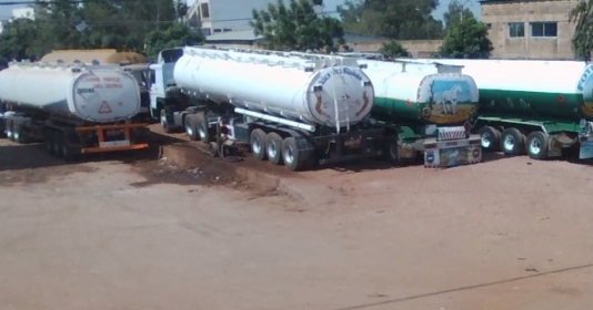 Mali – Kayes : au moins dix citernes de 50 000 litres de carburant échappent par mois au contrôle douanier