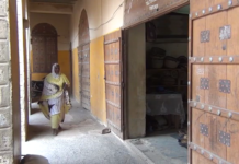 Kon’goye Tandina : « Ce que les forgerons font avec l’or et l’argent, nous le faisons aussi avec les feuilles de rônier et tiges de blé »