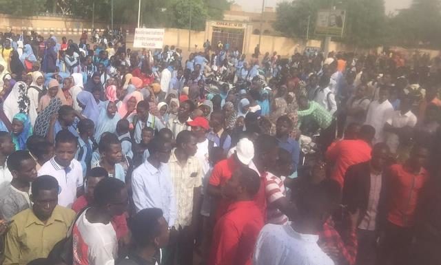 Niger : pourquoi les étudiants manifestent contre la présence des bases militaires étrangères
