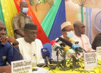 Mali: la CMAS de l’imam Dicko « prête » à participer au Conseil national de la transition
