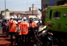 Mali: le port du casque pour prévenir les traumatismes crâniens
