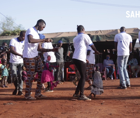 Mali: des marionnettes pour promouvoir la cohésion sociale