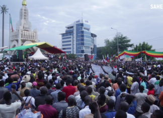 Mali: à Bamako, un rassemblement de soutien à la transition
