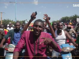 Mali : après son discours à l’ONU, le colonel Maïga accueilli par une foule immense à Bamako