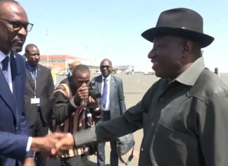 Mali : le médiateur de la CEDEAO à Bamako en prélude au sommet d’Abuja