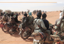 Mali : les motos au cœur de la riposte à la menace du groupe état islamique à Ménaka