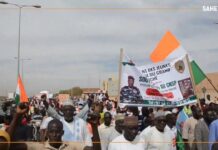 Niger : à Niamey, des manifestants exigent la «levée immédiate» des sanctions de la CEDEAO