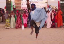 𝗥𝗲𝗴𝗮𝗿𝗱 𝘀𝘂𝗿…quelques danses traditionnelles de Tombouctou