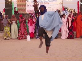 𝗥𝗲𝗴𝗮𝗿𝗱 𝘀𝘂𝗿…quelques danses traditionnelles de Tombouctou