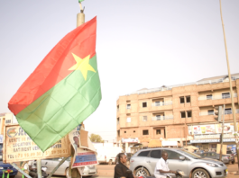 Burkina Faso : trois diplomates français déclarés «persona non grata»