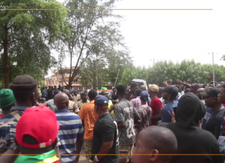 Mali : les activités politiques de nouveau suspendues