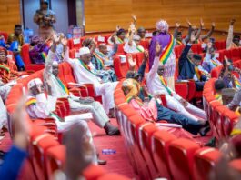 Mali : le CNT adopte le projet de révision de la Charte de la Transition