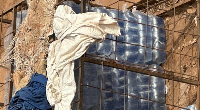 Le Niger interdit l’exposition au soleil des eaux en sachet et en bouteille