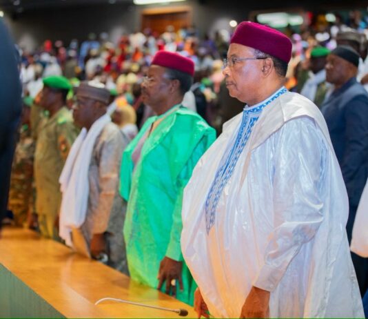 Au Niger, anciens et jeunes réunis pour un dialogue sur l’avenir du pays