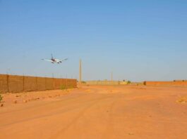 Attaque contre l’aéroport de Niamey : “13 martyrs”, “22 assaillants neutralisés”