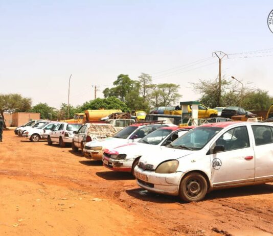 Niger/Transport urbain : des « taxis clandos » saisis lors d’une opération de contrôle à Niamey