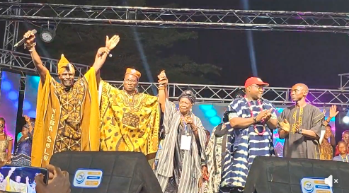 Mali : Neba Solo raconte l’histoire de sa chanson qui a marqué la CAN 2002
